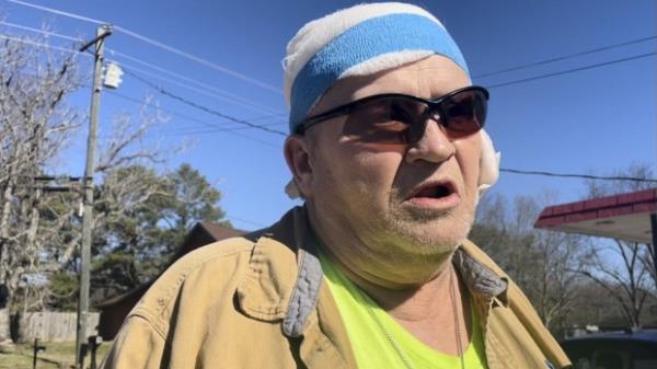 男子讲述了密西西比州6起致命枪击案中的家庭袭击事件